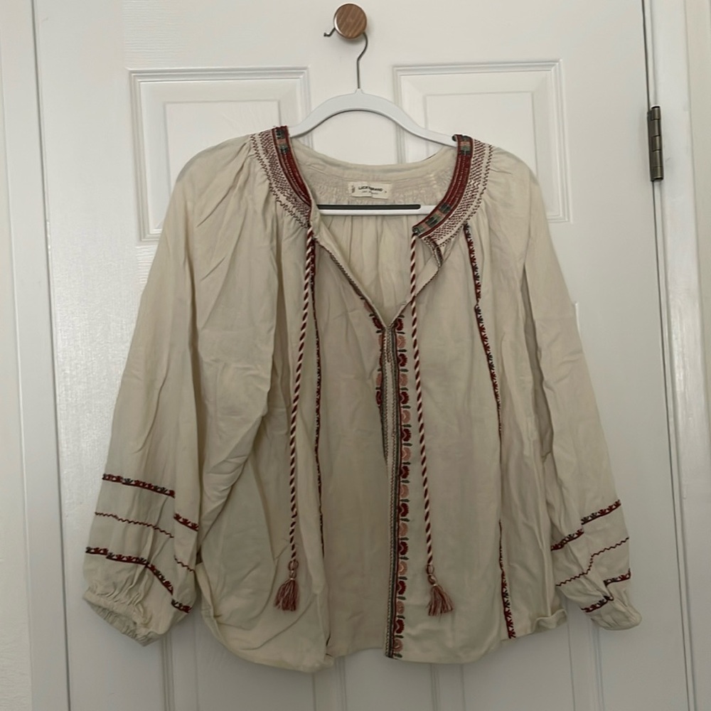 BRAND NEW: Luck Brand Long Sleeve Embroidered Peasant Blouse Without Tags